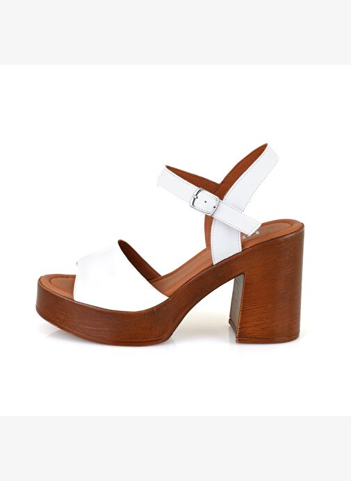 Kadın Beyaz Ayarlanabilir Tokalı Topuklu Deri Sandalet - Görsel 4