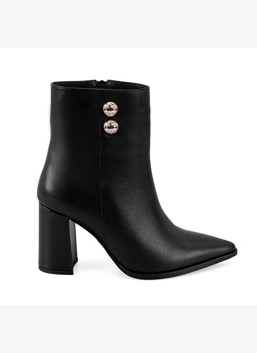 Kadın Siyah Metal Aksesuarlı Deri Topuklu Bot - Görsel 2
