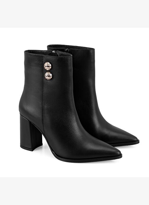 Kadın Siyah Metal Aksesuarlı Deri Topuklu Bot - Görsel 3
