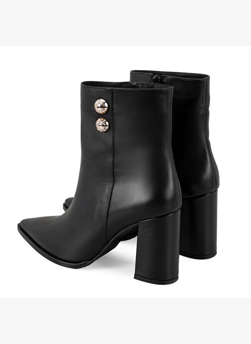 Kadın Siyah Metal Aksesuarlı Deri Topuklu Bot - Görsel 7