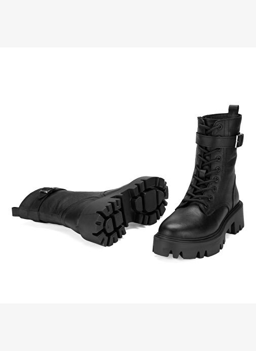 Kadın Siyah Bağcıklı Deri Postal Bot - Görsel 5