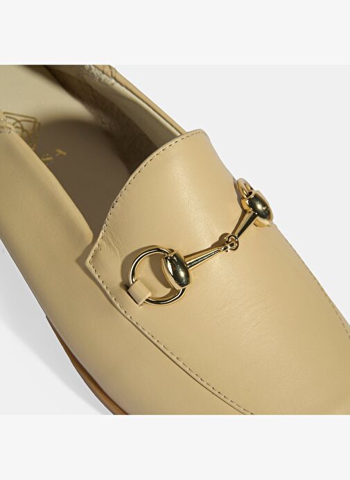 Bej Kadın Toka Aksesuarlı Deri Loafer - Görsel 7