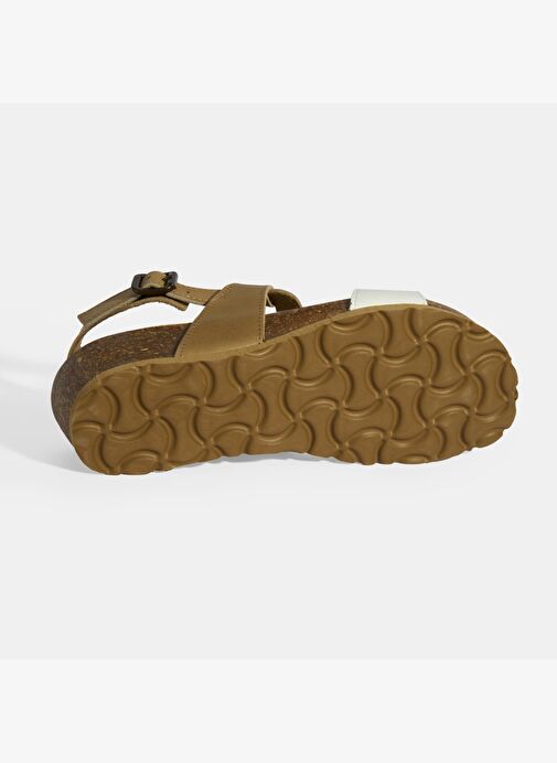 Vizon Kadın Toka Detaylı Nubuk Sandalet - Görsel 5