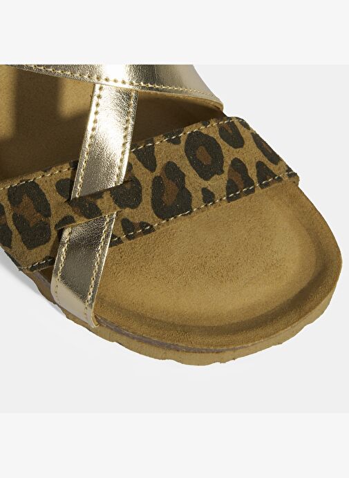Leopar Kadın Toka Detaylı Nubuk Sandalet - Görsel 6
