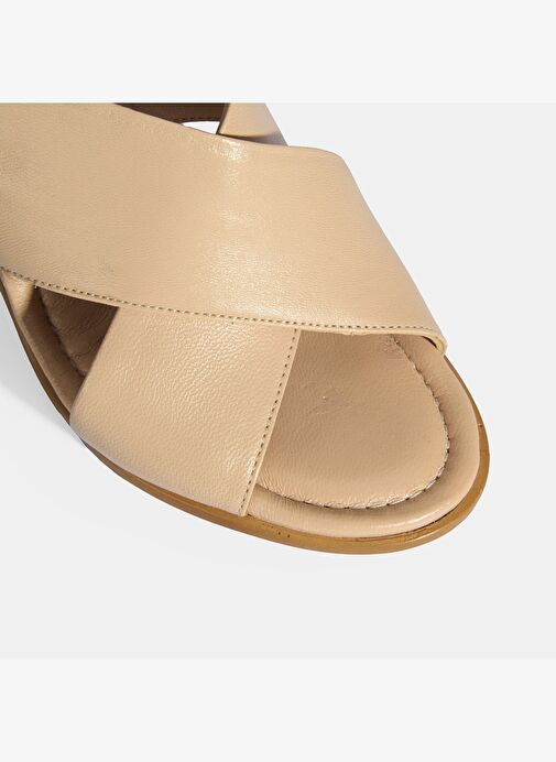 Desa Desa Kadın Bej Toka Detaylı Deri Sandalet Sandalet & Terlik | Boyner Bej - 7. görsel