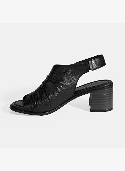 Siyah Kadın Cırt Cırtlı Deri Sandalet - Görsel 4