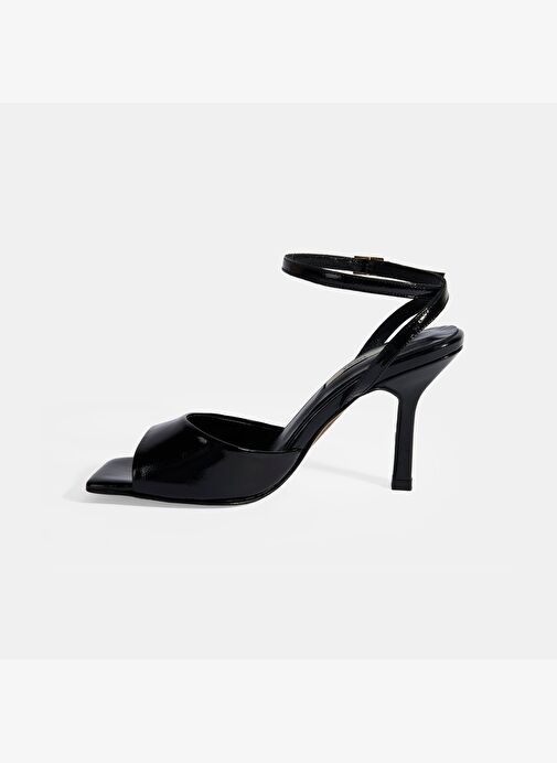 Kadın Siyah Ayarlanabilir Tokalı Rugan Topuklu Sandalet - Görsel 4