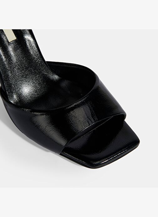 Kadın Siyah Ayarlanabilir Tokalı Rugan Topuklu Sandalet - Görsel 7