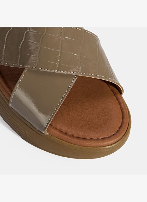 Desa Desa Kadın Vizon Dolgu Topuklu Deri Terlik Boyner'de! Vizon - 7. görsel