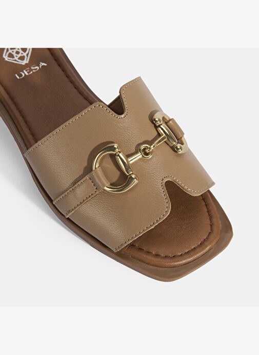 Kadın Taba Metal Toka Aksesuarlı Deri Terlik - Görsel 6