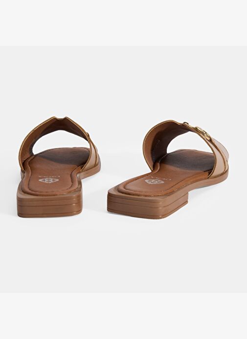 Kadın Taba Metal Toka Aksesuarlı Deri Terlik - Görsel 8