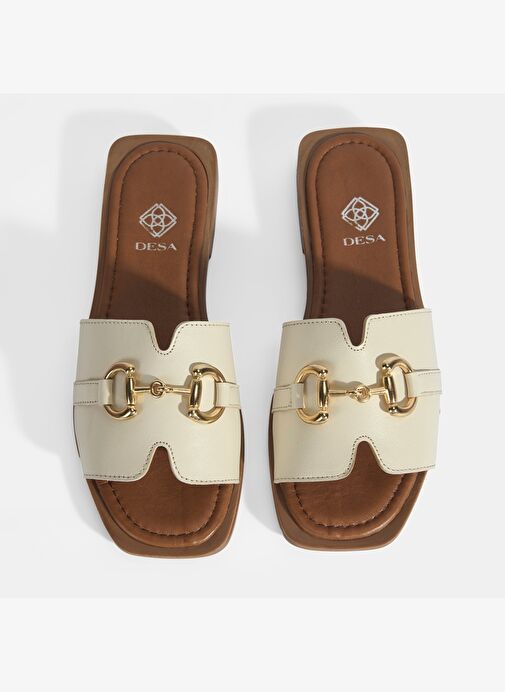 Kadın Bej Metal Toka Aksesuarlı Deri Terlik - Görsel 9