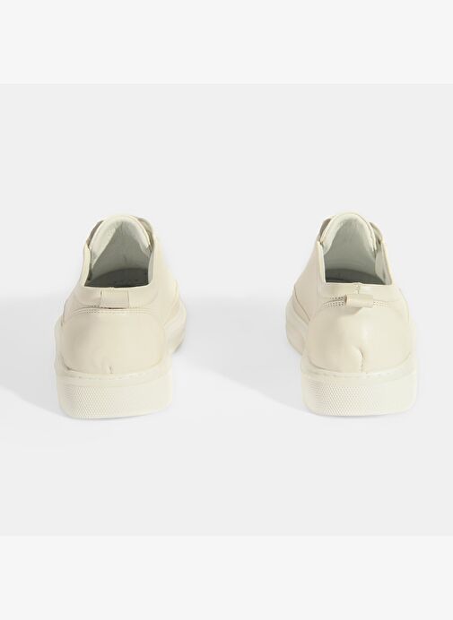 Kadın Beyaz Deri Bağcıklı Spor Ayakkabı - Görsel 9