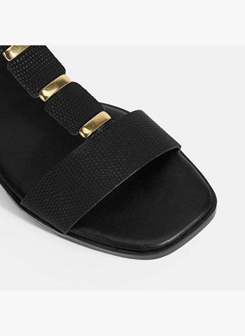Kadın Siyah Ayarlanabilir Tokalı Deri Sandalet - Görsel 6