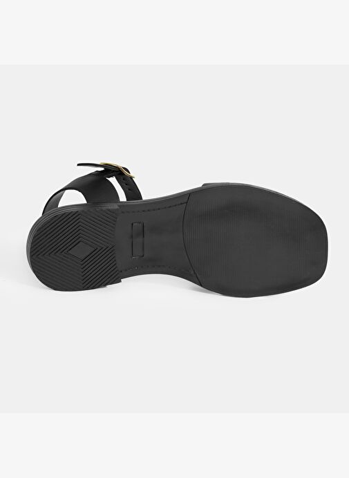 Kadın Siyah Ayarlanabilir Tokalı Deri Sandalet - Görsel 4