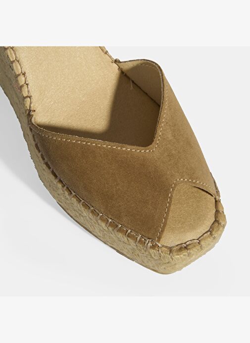 Bej Kadın Toka Detaylı Dolgu Topuklu Süet Espadril - Görsel 6