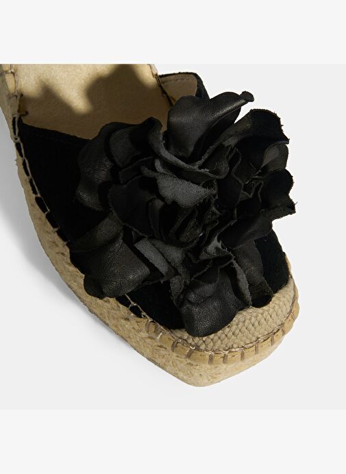 Limited Edition Siyah Kadın Çiçek Aksesuarlı Jüt Bağcıklı Dolgu Topuklu Süet Espadril - Görsel 8