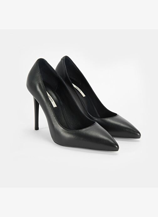 Kadın Siyah Deri Topuklu Klasik Ayakkabı - Görsel 3