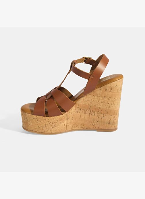 Kadın Taba Toka Aksesuarlı T-Bant Deri Dolgu Topuklu Sandalet - Görsel 4