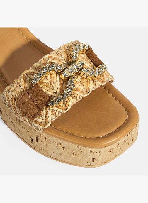 Kadın Bej Hasır Detaylı Toka Aksesuarlı Topuklu Sandalet - Görsel 9