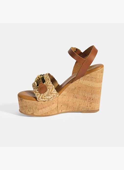 Kadın Kahve Toka Aksesuarlı Deri Detaylı Dolgu Topuklu Sandalet - Görsel 4