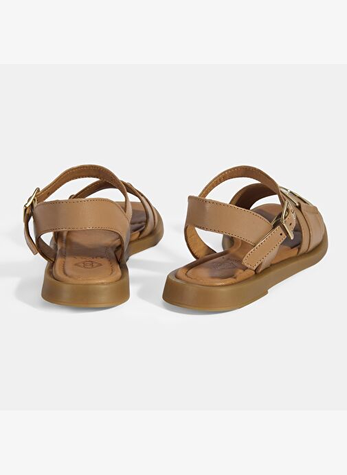 Taba Kadın Metal Aksesuarlı Ayarlanabilir Tokalı Deri Sandalet - Görsel 8