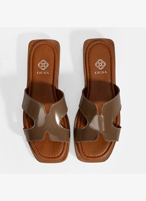 Kadın Kahve Rugan Terlik - Görsel 8