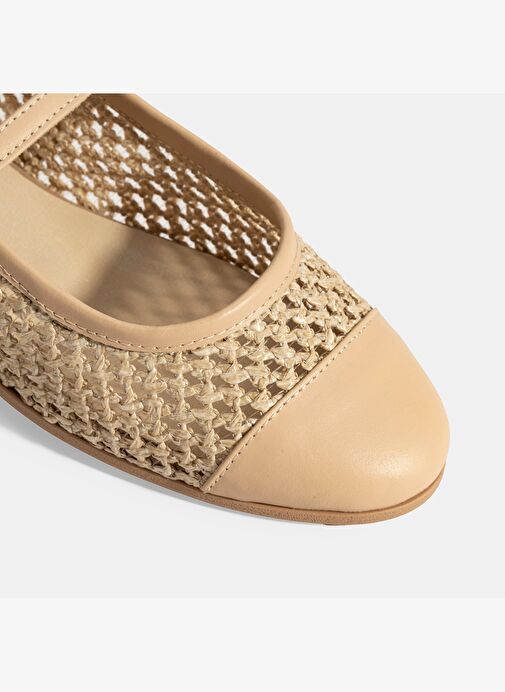 Kadın Bej Ayarlanabilir Tokalı Hasır Babet - Görsel 6