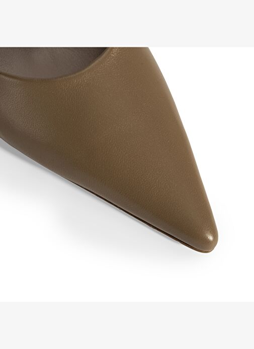 Kadın Kahve Topuklu Deri Terlik - Görsel 7