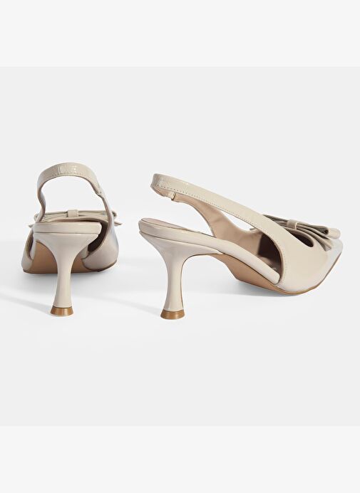 Kadın Krem Fiyonk Detaylı Rugan Topuklu Klasik Ayakkabı - Görsel 7