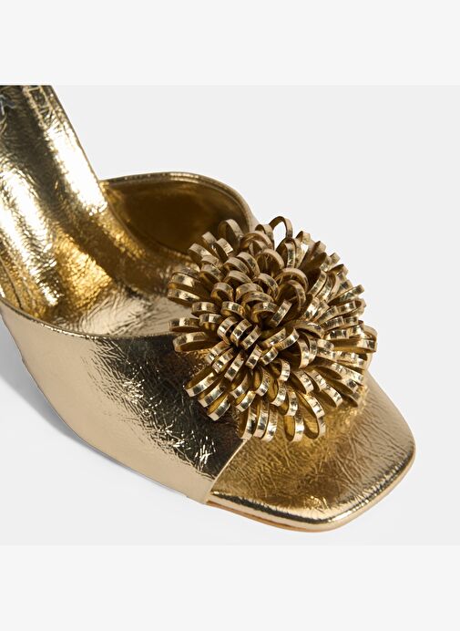 Desa Desa Glowen Gold Aksesuar Detaylı Kadın Topuklu Terlik Sandalet & Terlik | Boyner Gold - 3. görsel