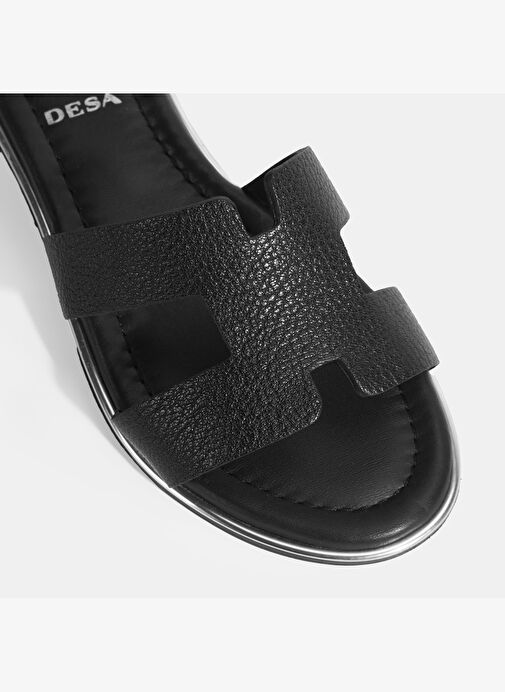 Kadın Siyah Ayarlanabilir Tokalı Deri Sandalet - Görsel 7