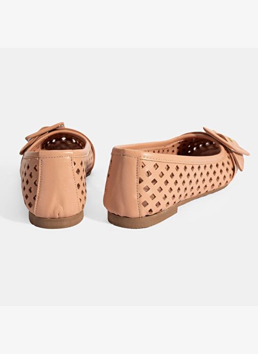 Desa Desa Kadın Pembe Toka Aksesuarlı Perforeli Deri Babet | Boyner Pembe - 9. görsel