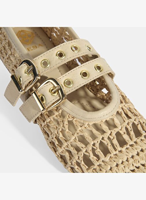 Kadın Bej Metal Toka Aksesuarlı Örgü Babet - Görsel 9