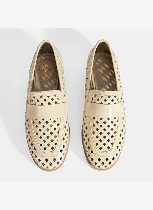 Kadın Bej Perforeli Rugan Loafer - Görsel 8