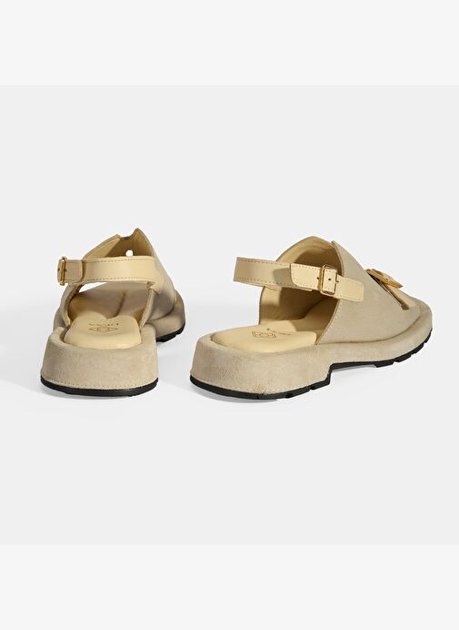 Kadın Bej Süet Tokalı Sandalet - Görsel 6