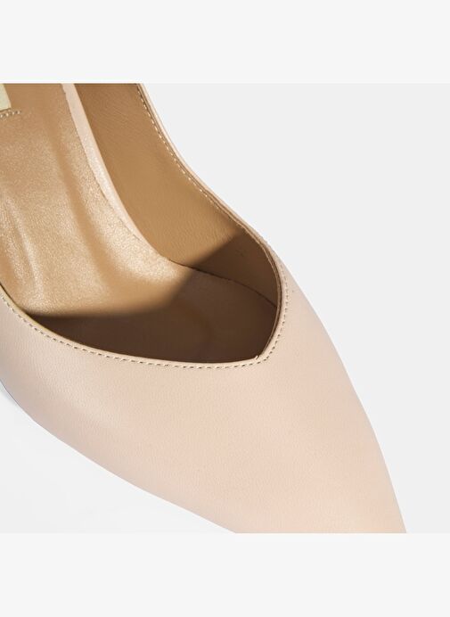 Kadın Bej Topuklu Klasik Ayakkabı - Görsel 7