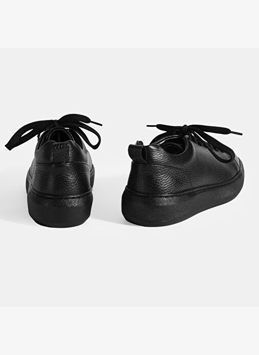 Kadın Siyah Bağcıklı Deri Sneaker - Görsel 9