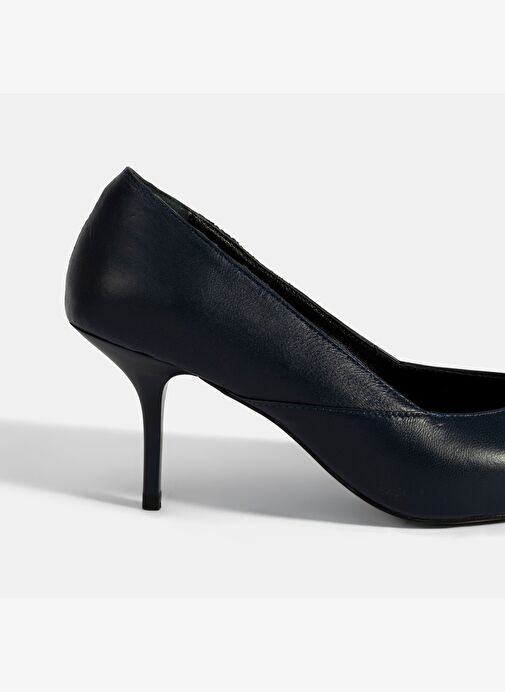 Kadın Lacivert Deri Topuklu Klasik Ayakkabı - Görsel 7