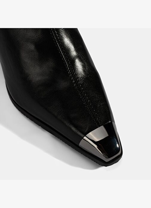 Kadın Siyah Metal Burun Detaylı Topuklu Stretch Bot - Görsel 7