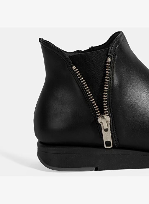 Kadın Siyah Fermuarlı DesaComfort Deri Bot - Görsel 3
