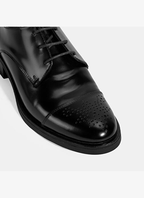 Kadın Siyah Bağcıklı Klasik Deri Ayakkabı - Görsel 7