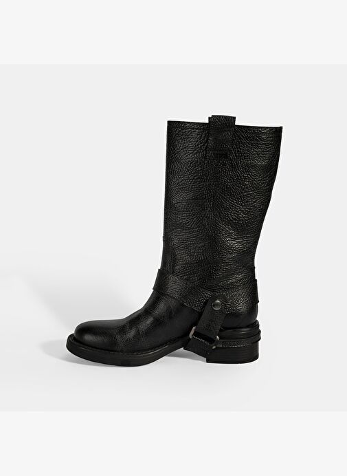 Kadın Siyah Metal Aksesuarlı Deri Biker Bot - Görsel 4