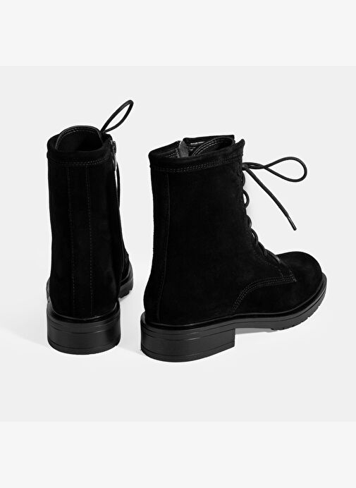 Kadın Siyah Bağcık Detaylı Süet Bot - Görsel 9