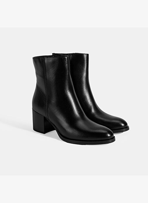 Kadın Siyah Kalın Topuklu Deri Bot - Görsel 2