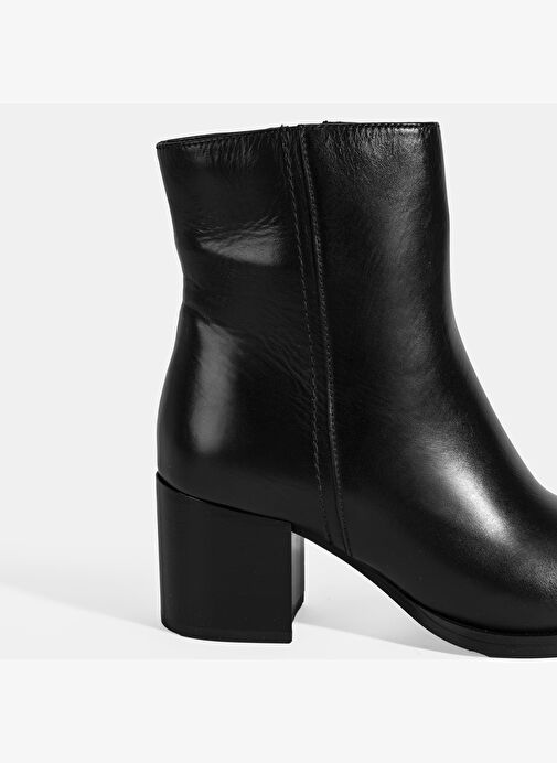 Kadın Siyah Kalın Topuklu Deri Bot - Görsel 7