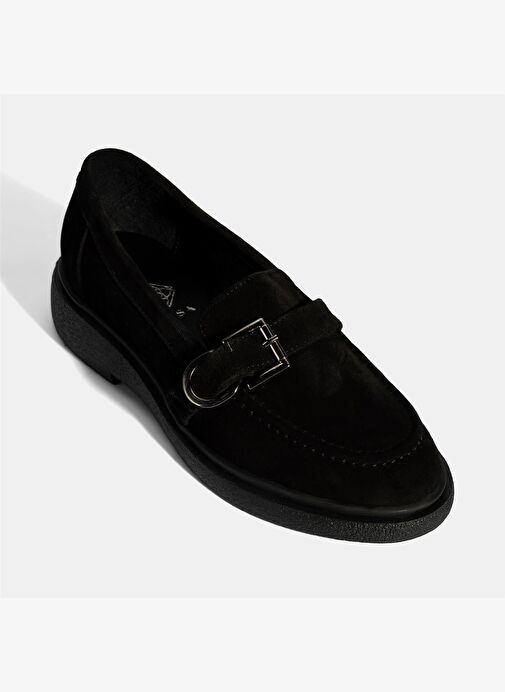 Kadın Siyah Metal Toka Detaylı Süet Loafer - Görsel 6