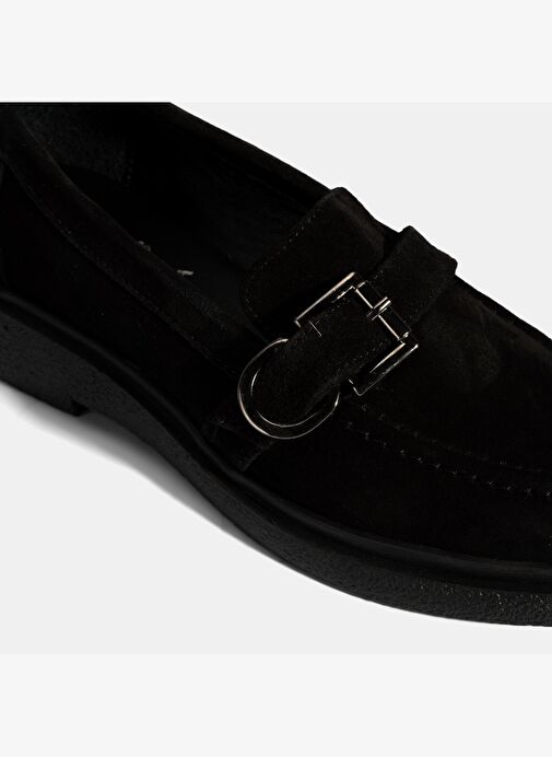 Kadın Siyah Metal Toka Detaylı Süet Loafer - Görsel 7