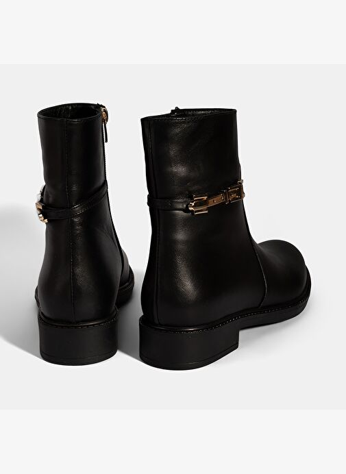 Kadın Siyah Metal Aksesuarlı Deri Bot - Görsel 9