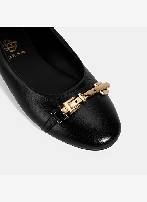 Kadın Siyah Metal Toka Aksesuarlı Deri Babet - Görsel 7